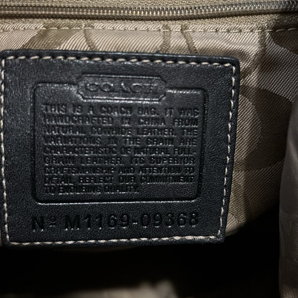 Leather Coach backpack - Picture 4 of 10